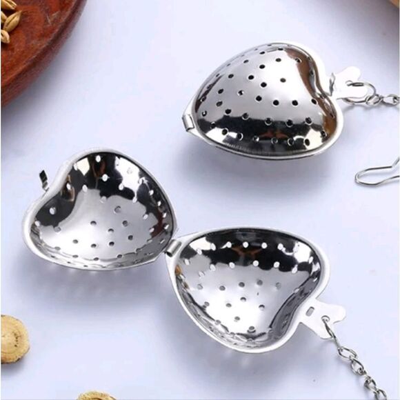 Heart Shaped Tea Filters / Infusers - Picture 1 of 6